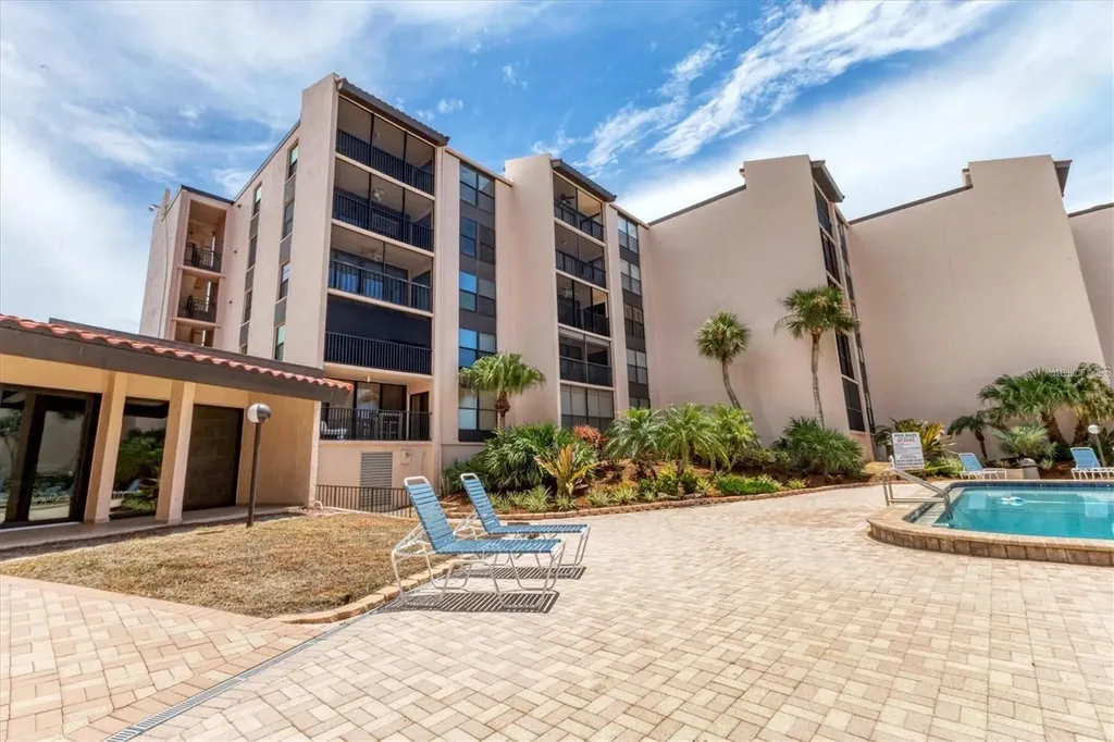 6480 Midnight Pass Road Sarasota FL 34242