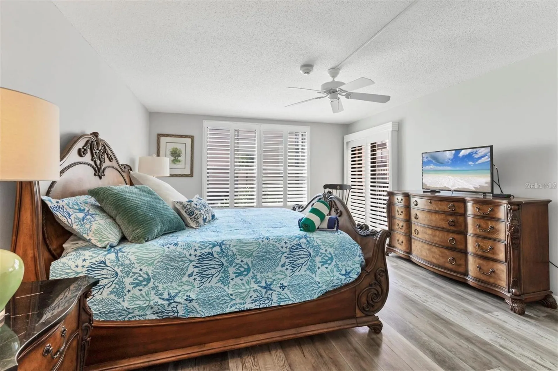 6480 Midnight Pass Road Sarasota FL 34242