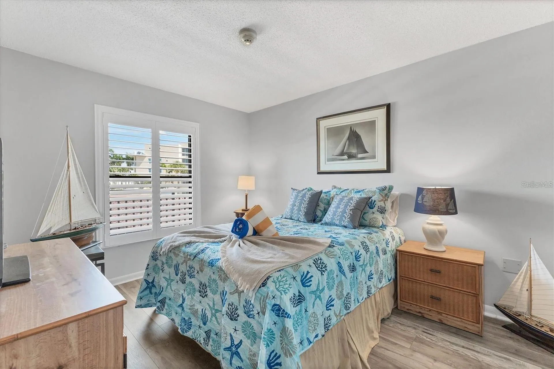 6480 Midnight Pass Road Sarasota FL 34242
