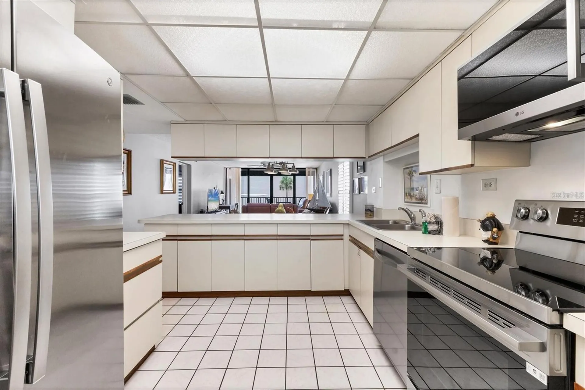 6480 Midnight Pass Road Sarasota FL 34242