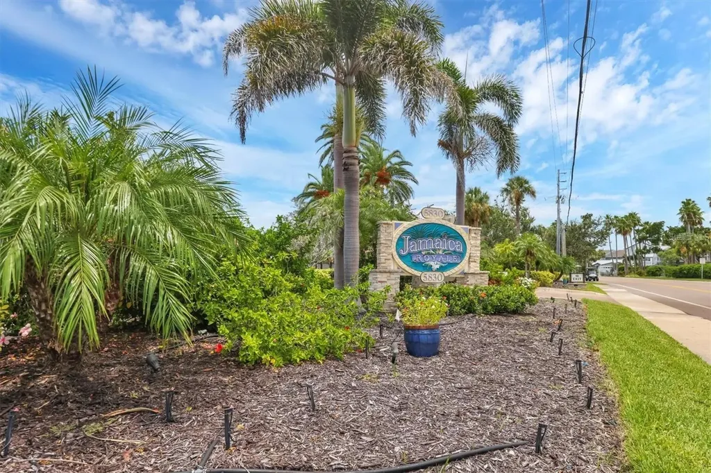 5830 Midnight Pass Road Sarasota FL 34242