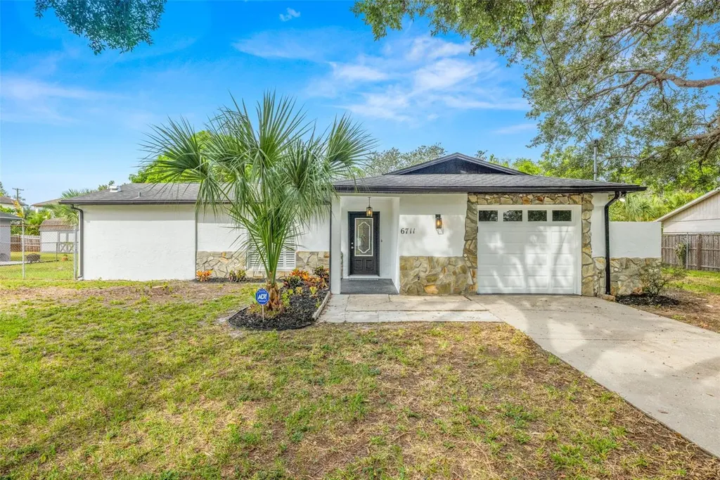 6711 S Englewood Avenue Tampa FL 33611