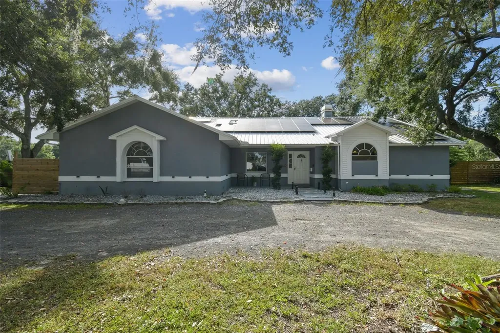 15410 Manning Drive Tampa FL 33613