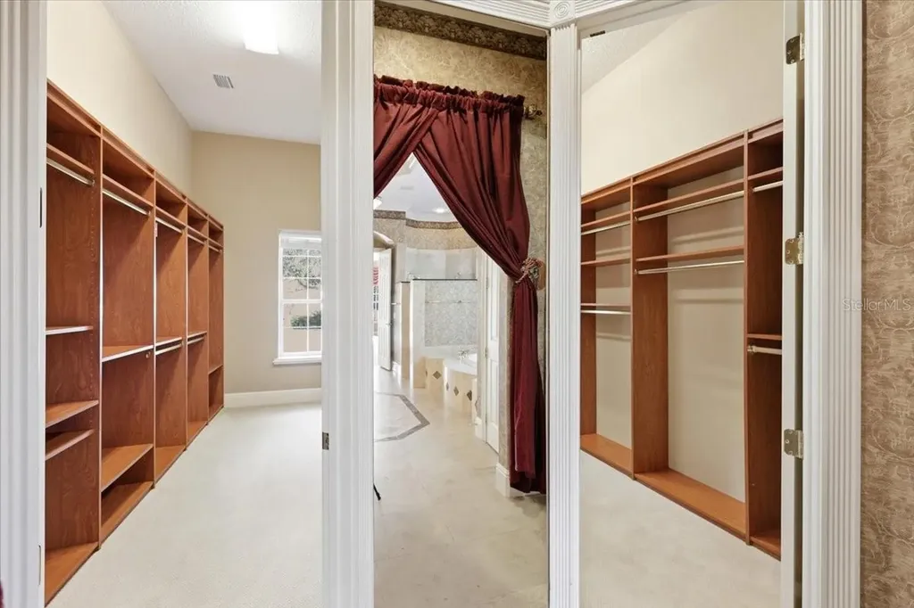 6102 S Hampshire Court Windermere FL 34786