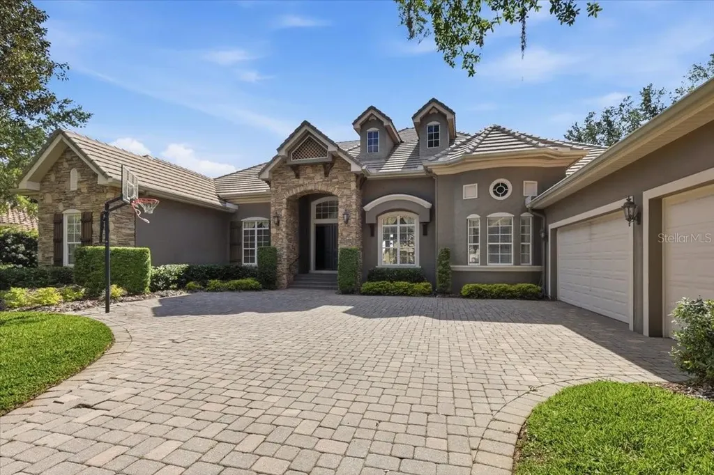 6102 S Hampshire Court Windermere FL 34786