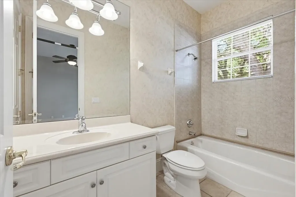 6102 S Hampshire Court Windermere FL 34786
