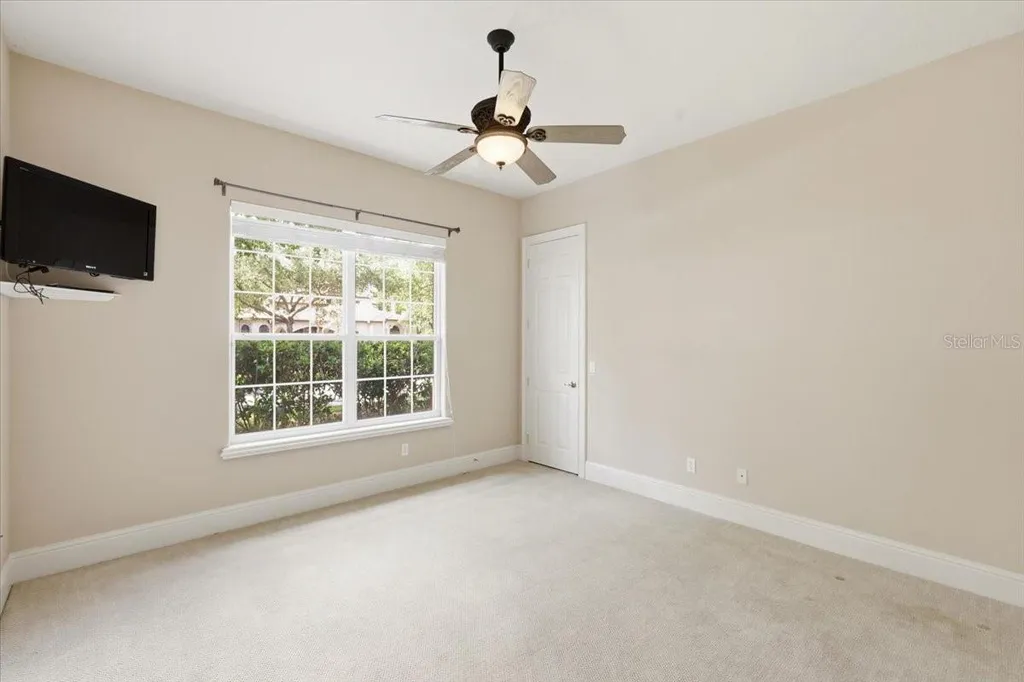 6102 S Hampshire Court Windermere FL 34786