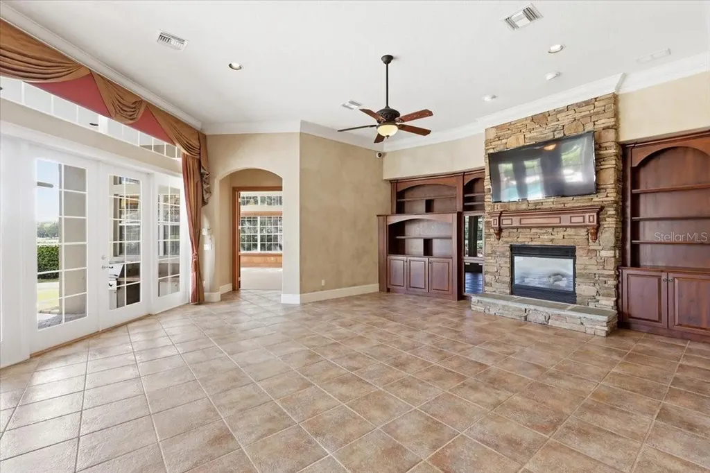 6102 S Hampshire Court Windermere FL 34786