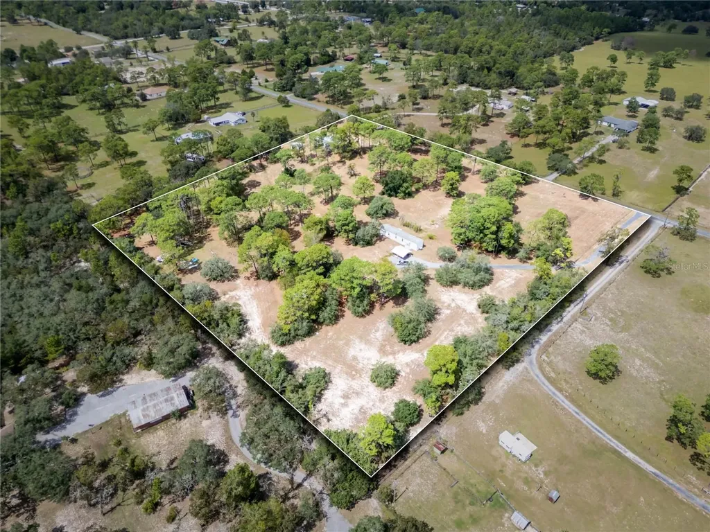 4982 W Woodlawn Street Dunnellon FL 34433
