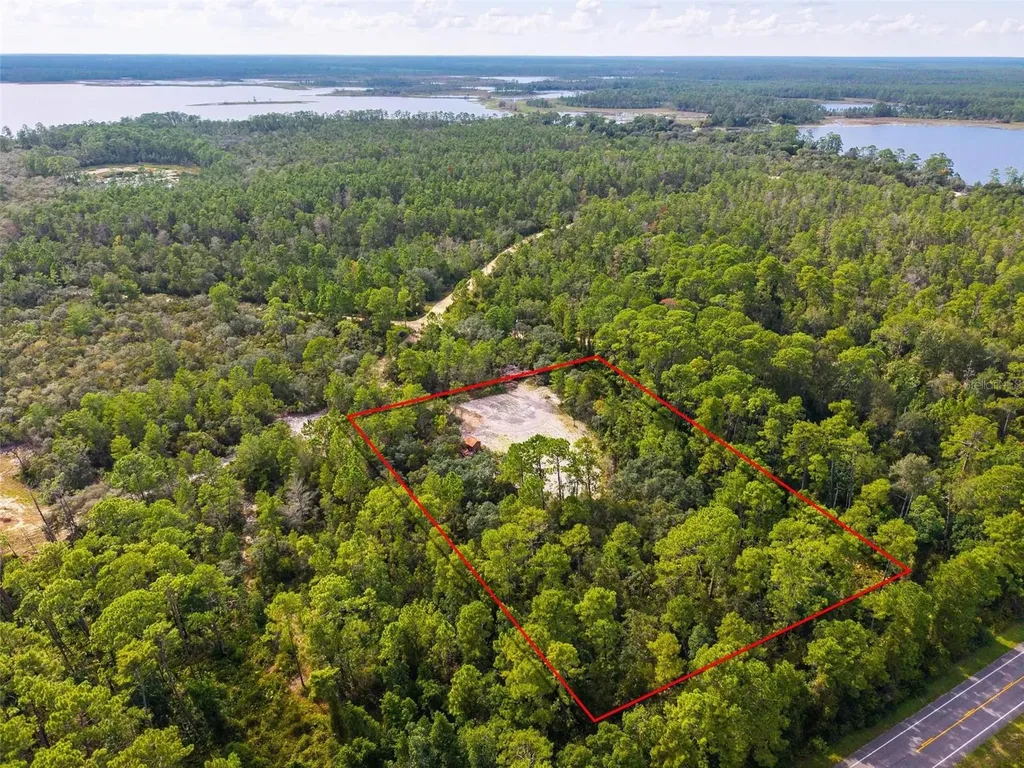 52215 State Road 19 Altoona FL 32702