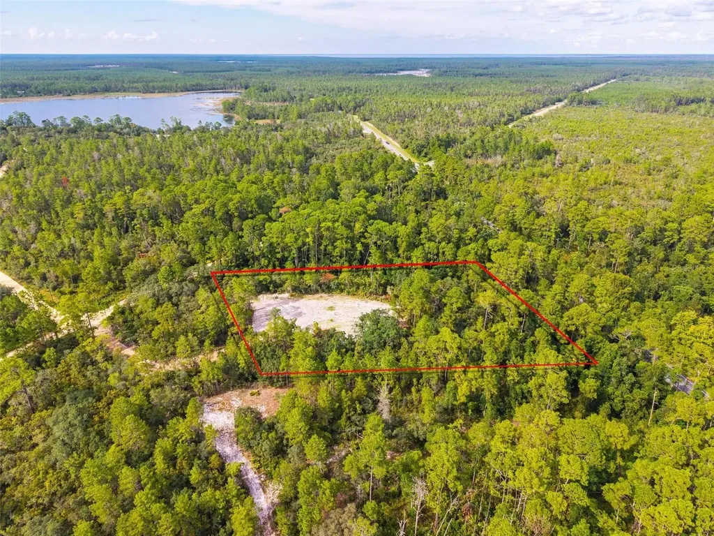52215 State Road 19 Altoona FL 32702
