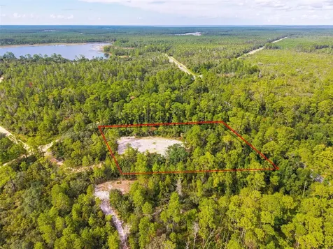 52215 State Road 19 Altoona FL 32702