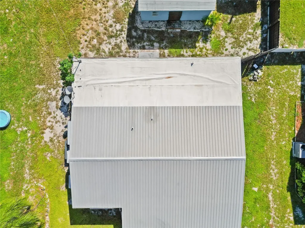 319 Thomas Avenue Frostproof FL 33843