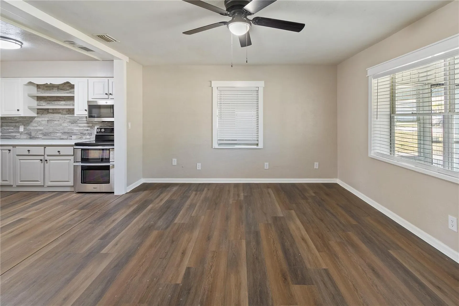 319 Thomas Avenue Frostproof FL 33843