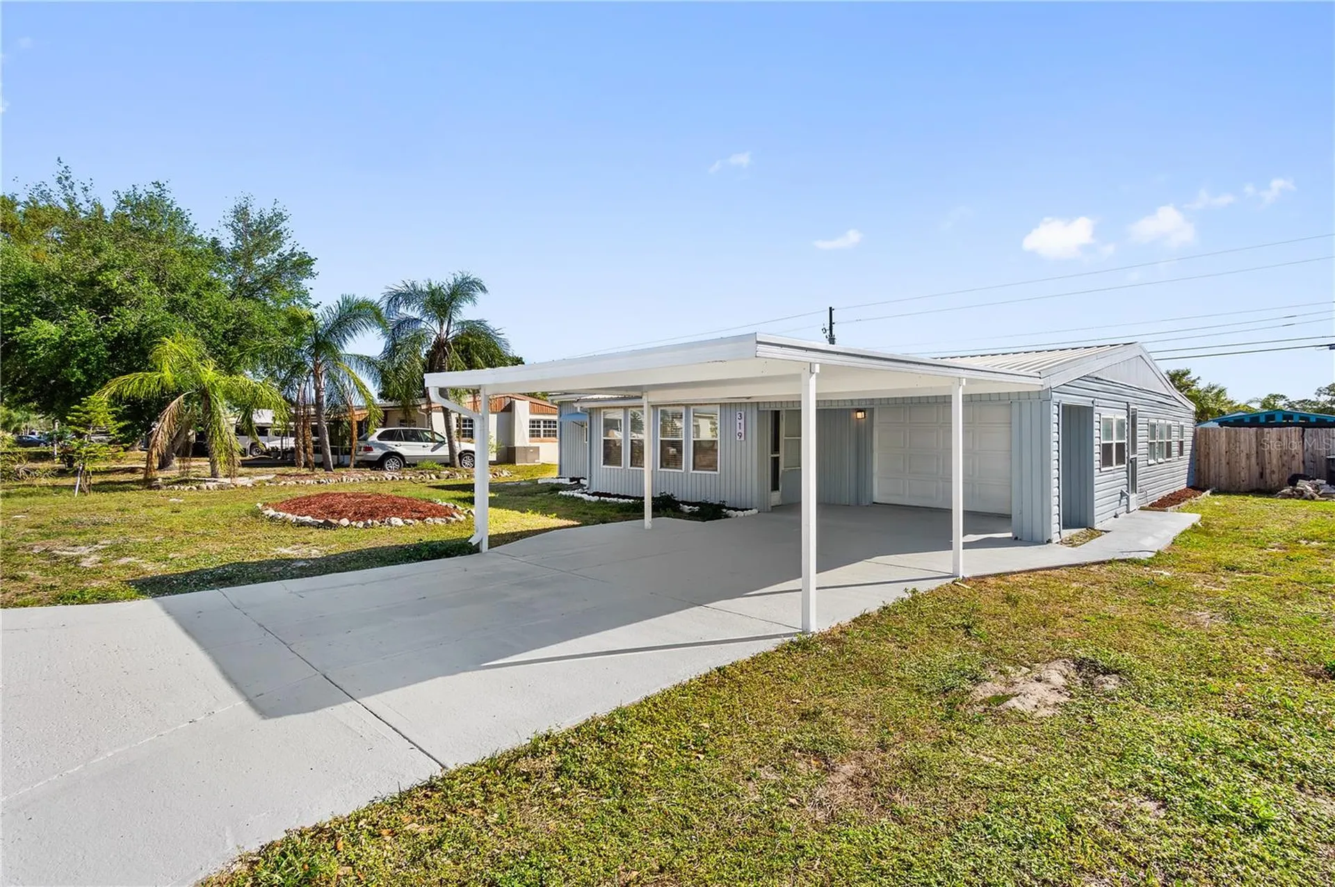 319 Thomas Avenue Frostproof FL 33843