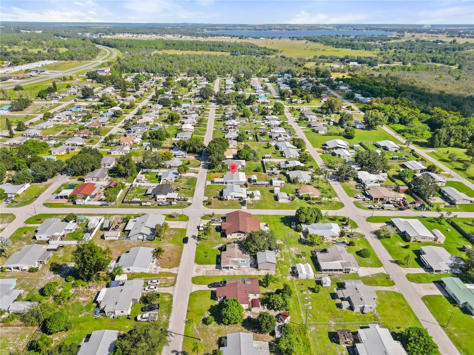 319 Thomas Avenue Frostproof FL 33843