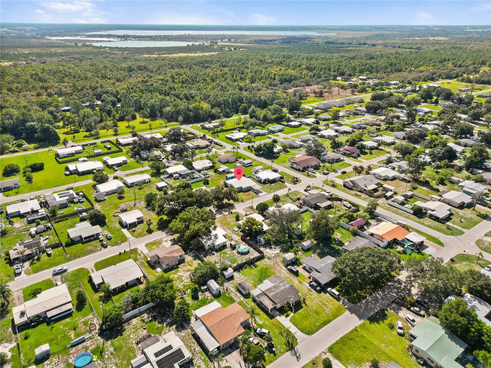 319 Thomas Avenue Frostproof FL 33843