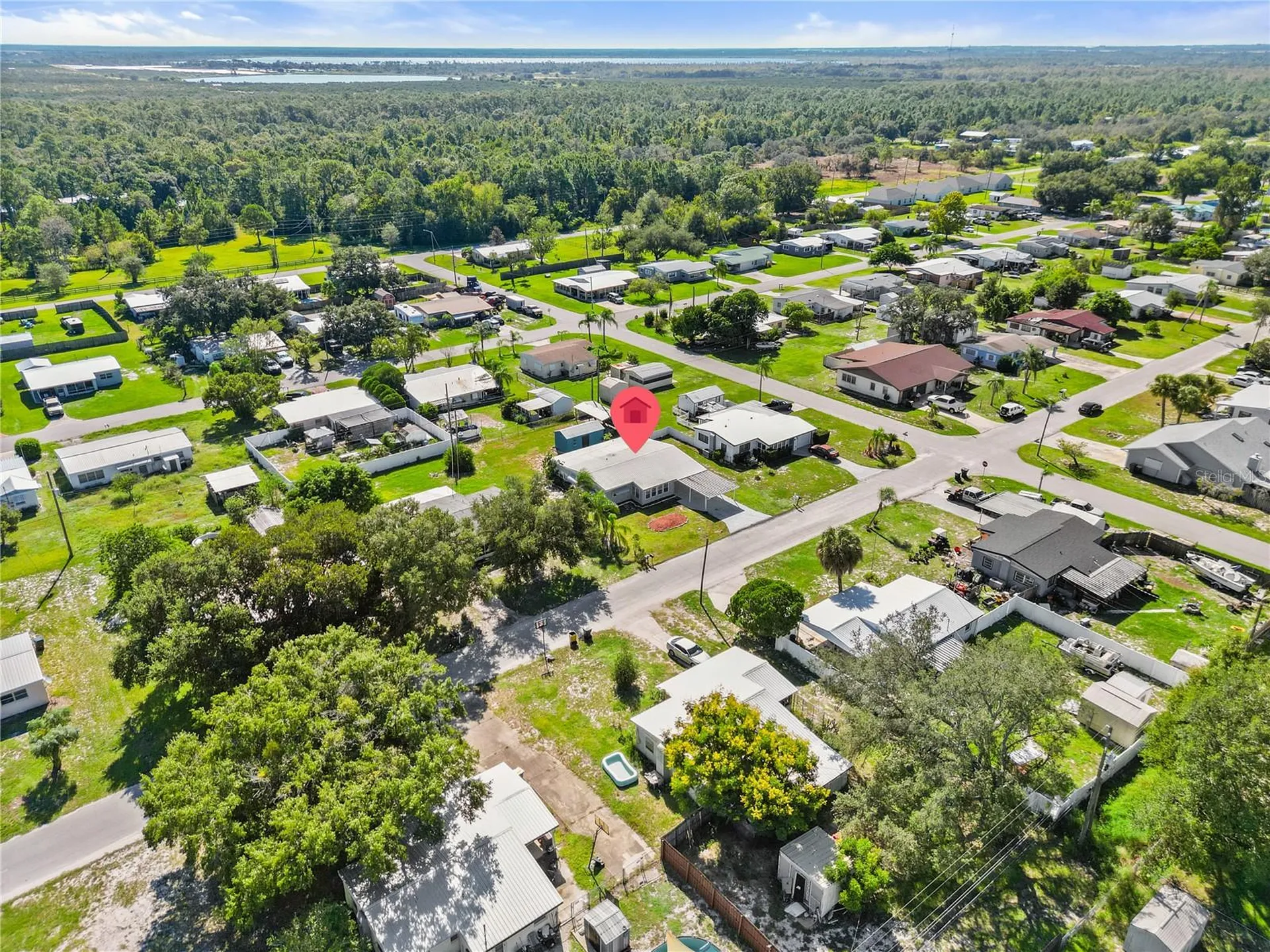 319 Thomas Avenue Frostproof FL 33843