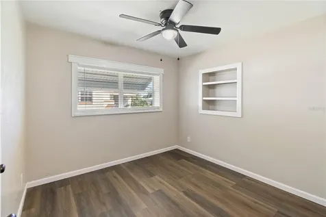 319 Thomas Avenue Frostproof FL 33843