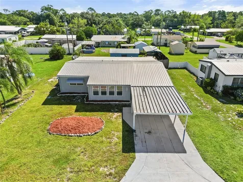 319 Thomas Avenue Frostproof FL 33843