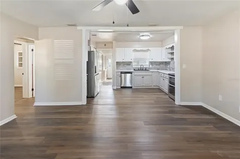 319 Thomas Avenue Frostproof FL 33843