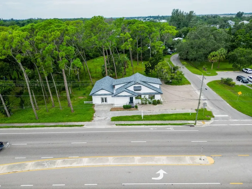 301 N Us Highway 41 Ruskin FL 33570
