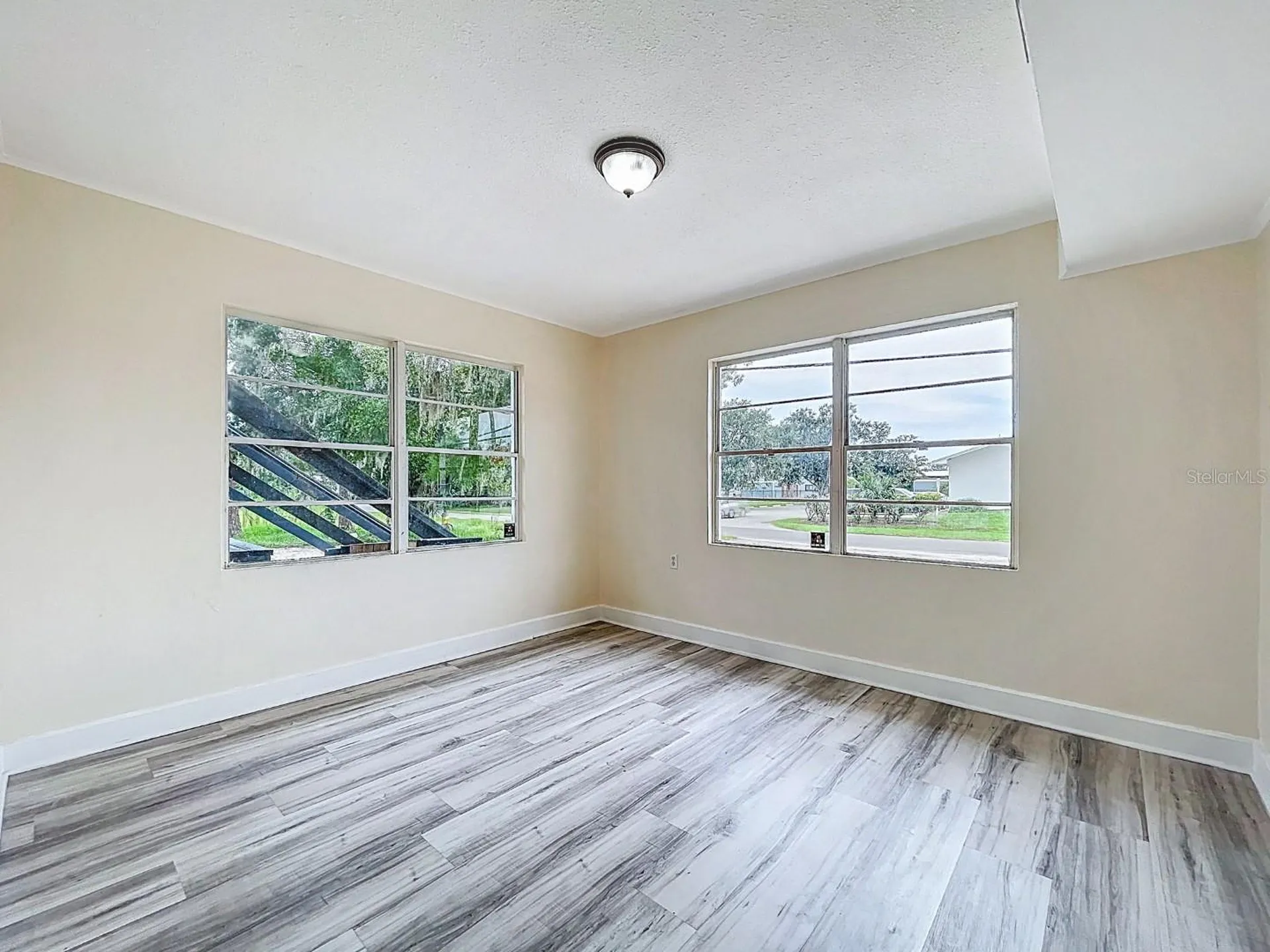 301 N Us Highway 41 Ruskin FL 33570