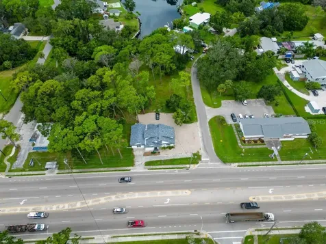 301 N Us Highway 41 Ruskin FL 33570