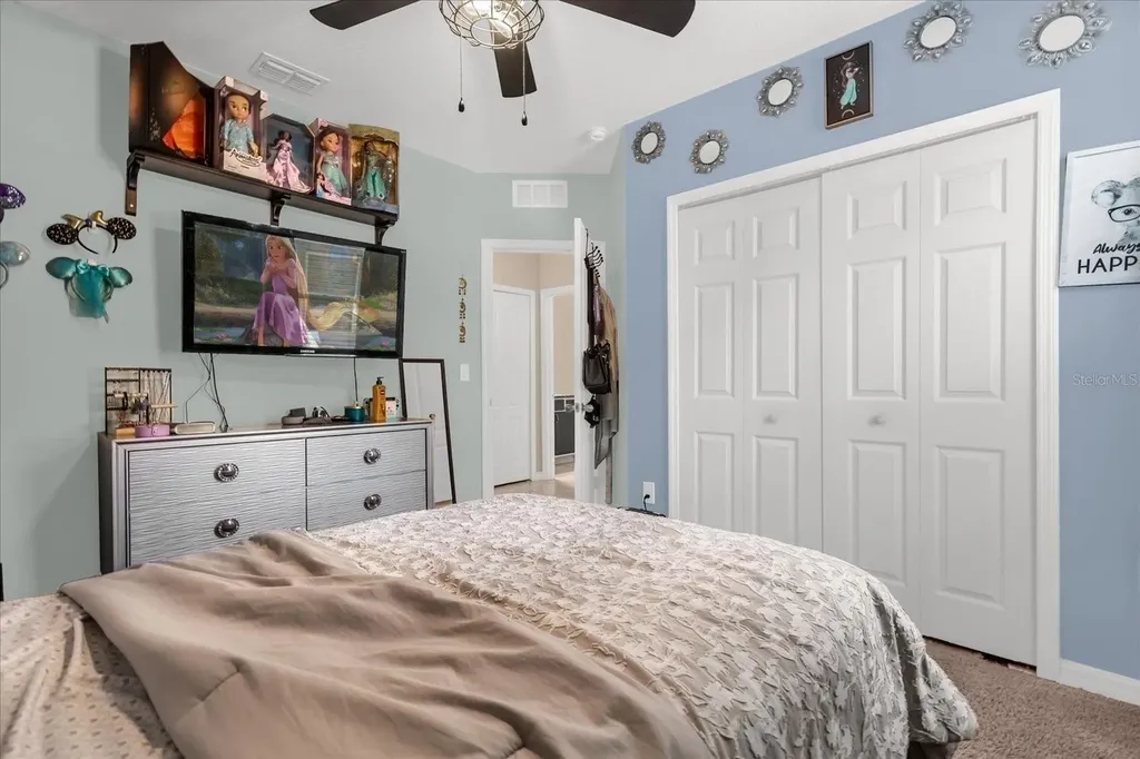 299 Lazio Circle Debary FL 32713