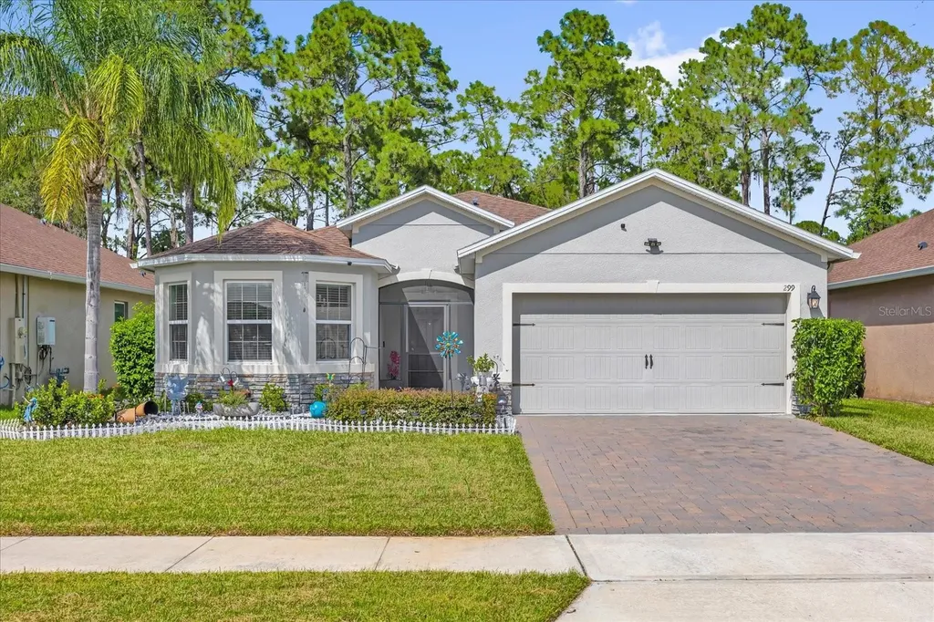 299 Lazio Circle Debary FL 32713
