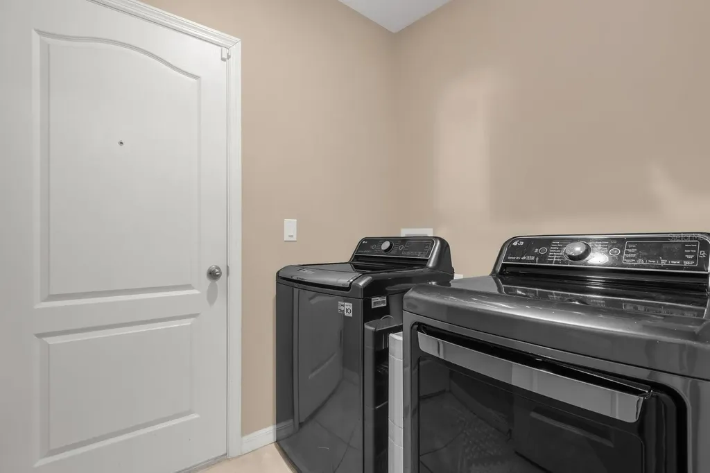 299 Lazio Circle Debary FL 32713