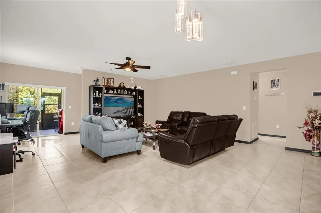 299 Lazio Circle Debary FL 32713