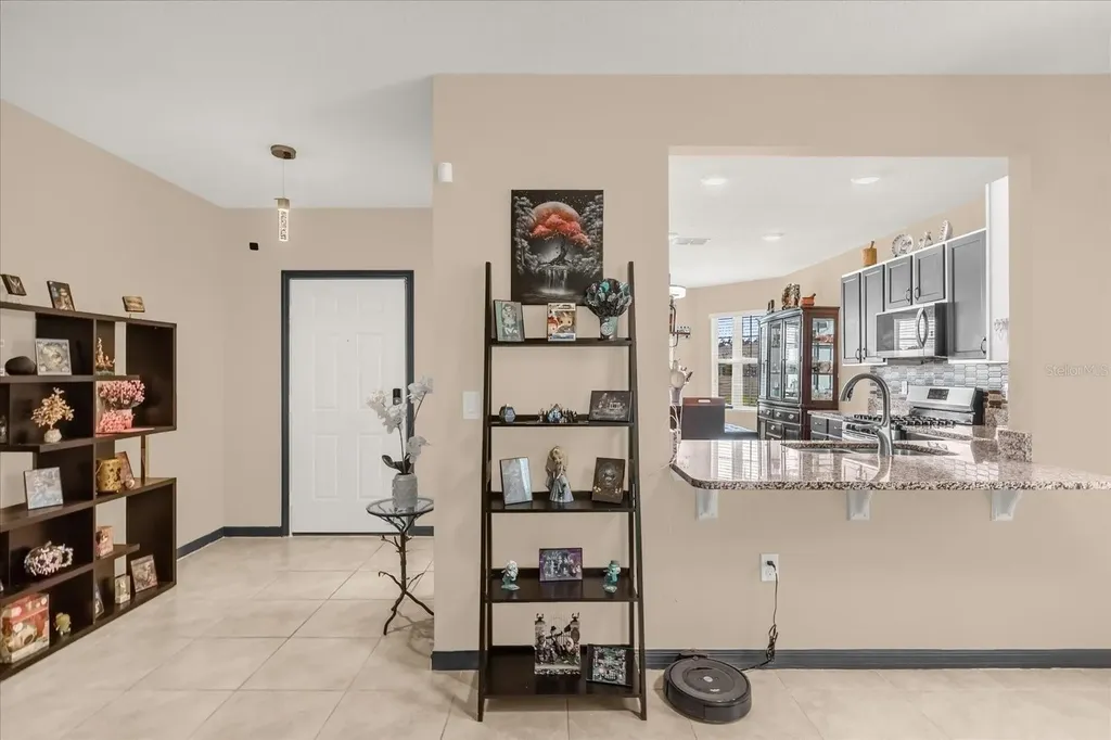 299 Lazio Circle Debary FL 32713