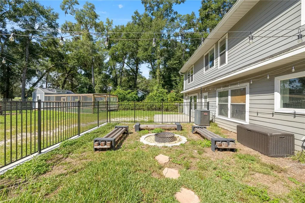 363 SE 90th Street Ocala FL 34480