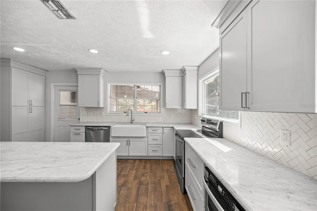 363 SE 90th Street Ocala FL 34480