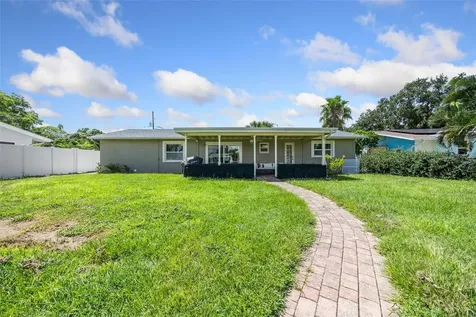 3596 Beach Drive SE St Petersburg FL 33705