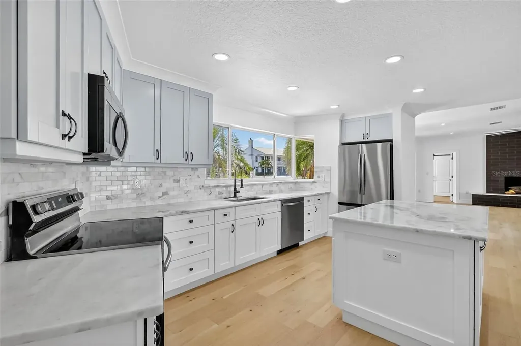 514 Windward Passage Clearwater Beach FL 33767
