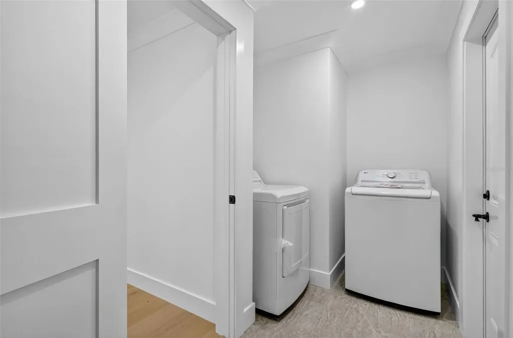 514 Windward Passage Clearwater Beach FL 33767