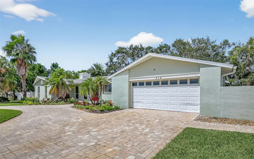 514 Windward Passage Clearwater Beach FL 33767