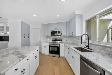 514 Windward Passage Clearwater Beach FL 33767
