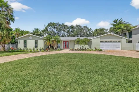 514 Windward Passage Clearwater Beach FL 33767