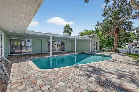 514 Windward Passage Clearwater Beach FL 33767