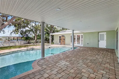 514 Windward Passage Clearwater Beach FL 33767