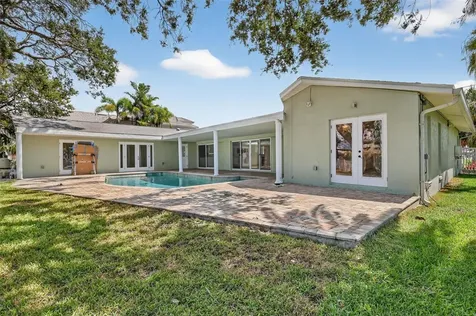 514 Windward Passage Clearwater Beach FL 33767