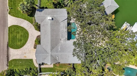 514 Windward Passage Clearwater Beach FL 33767