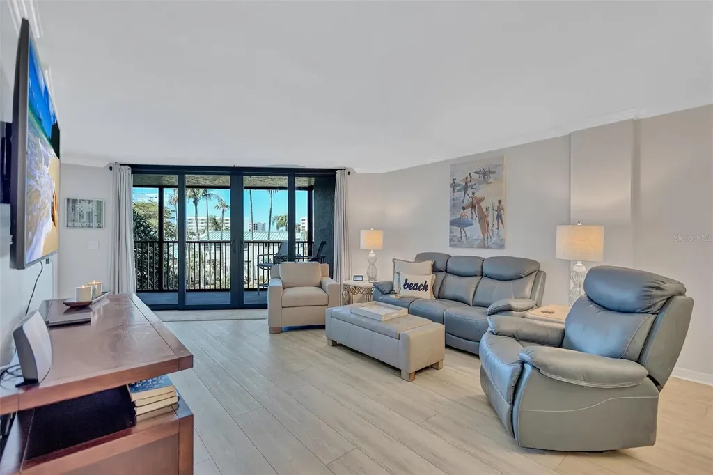 5880 Midnight Pass Road Sarasota FL 34242
