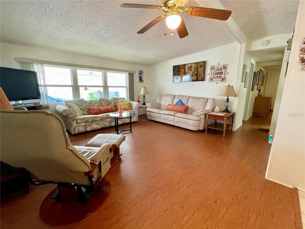 34455 Hibiscus Drive N Pinellas Park FL 33781
