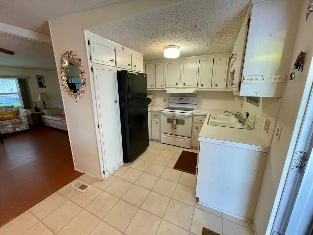 34455 Hibiscus Drive N Pinellas Park FL 33781