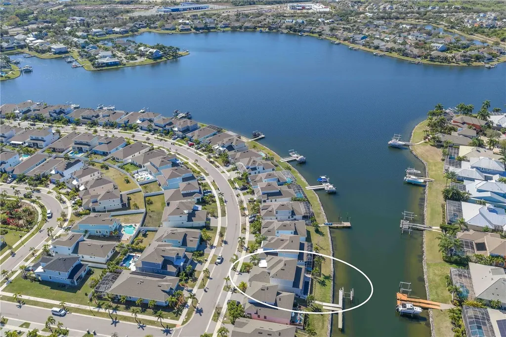 5305 Wishing Arch Drive Apollo Beach FL 33572