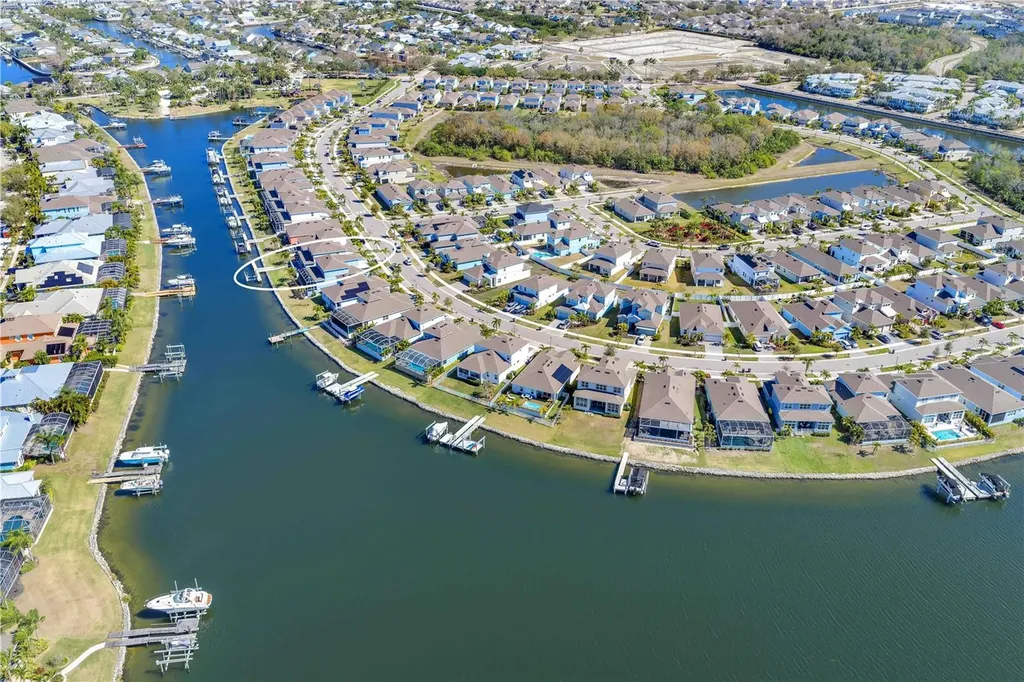5305 Wishing Arch Drive Apollo Beach FL 33572